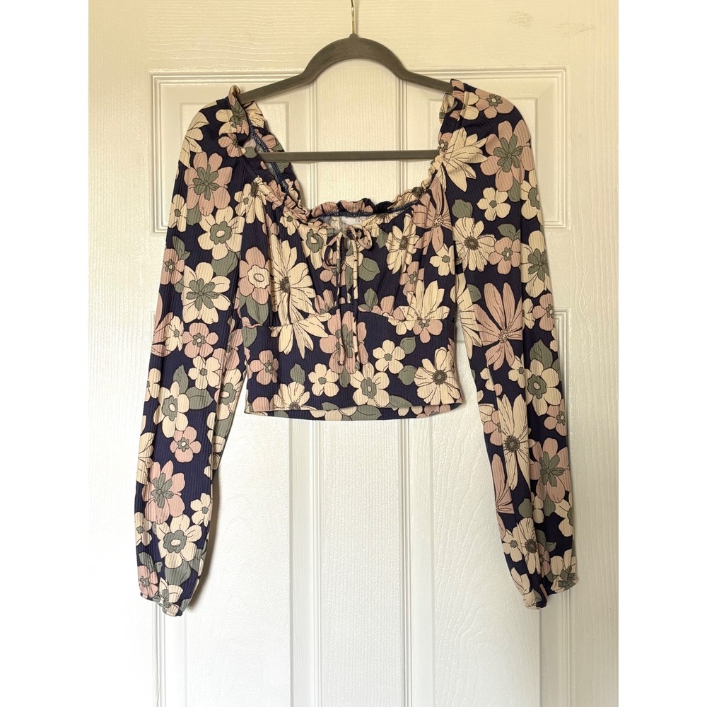 Lush Floral Ribbed Long Sleeve Crop Top Navy Cream Sage Green Size M